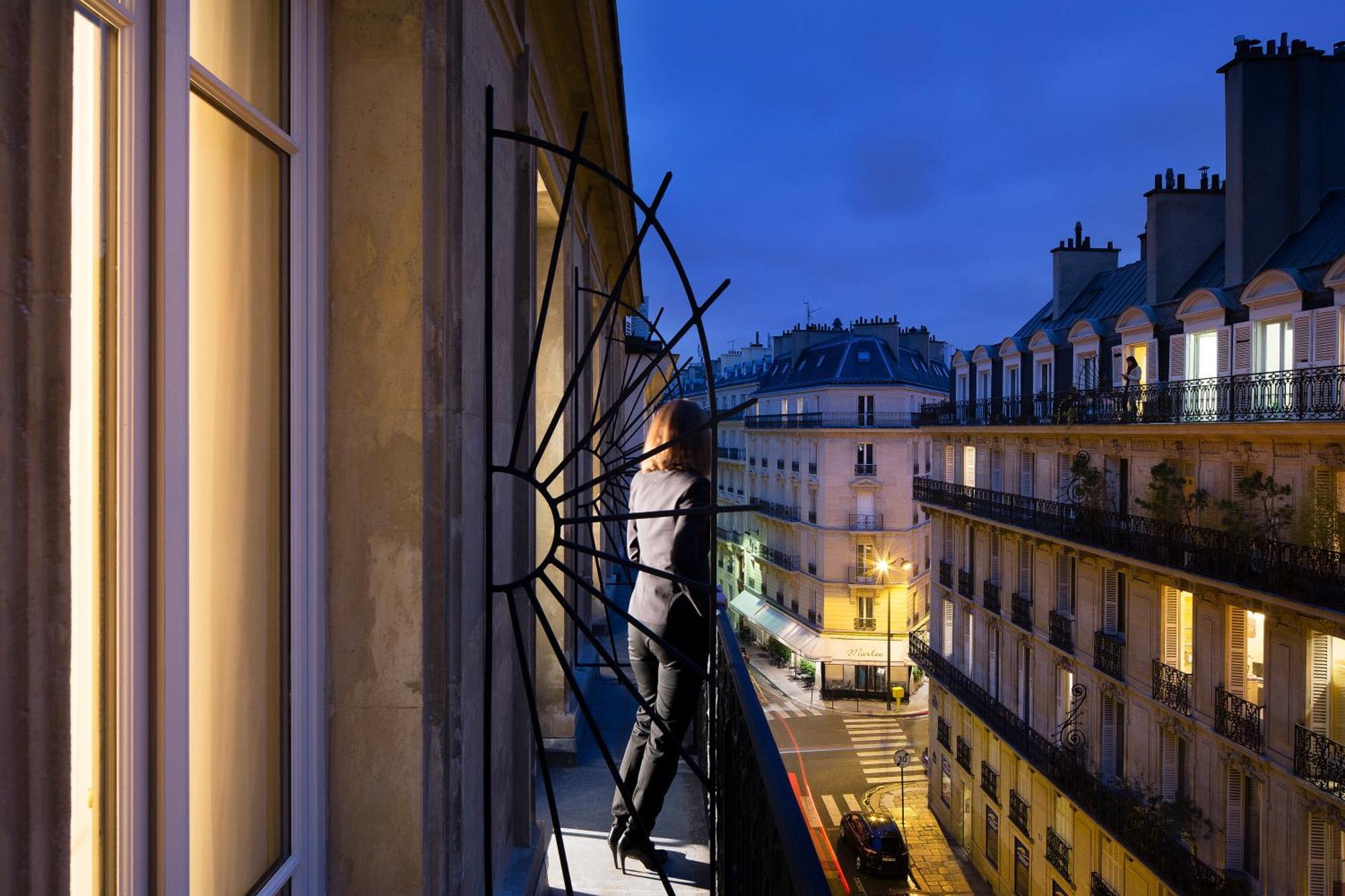 Hotel Le Marianne Paris Luaran gambar
