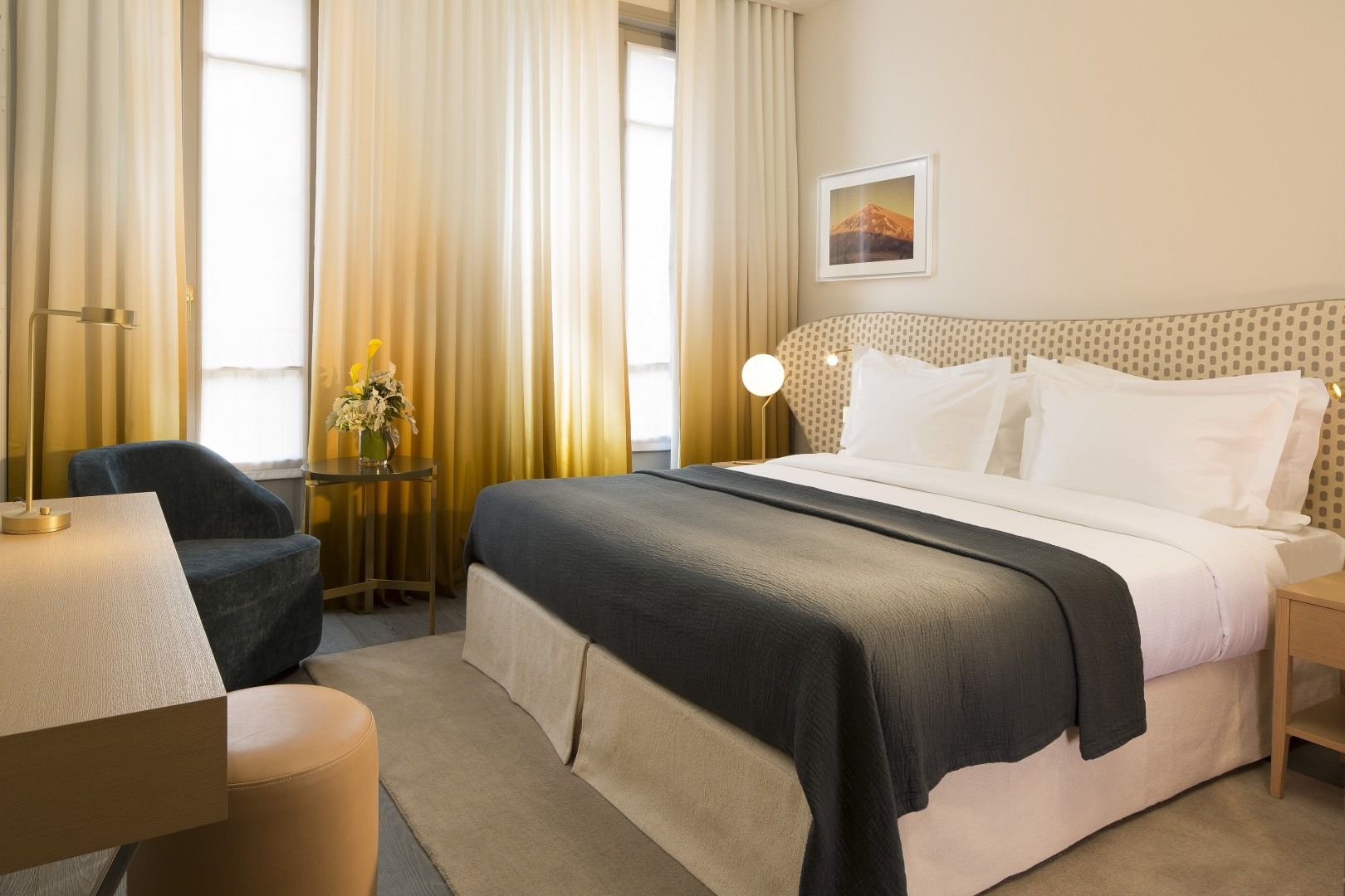 Hotel Le Marianne Paris Luaran gambar