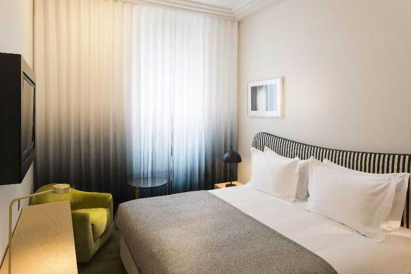 Hotel Le Marianne Paris Luaran gambar