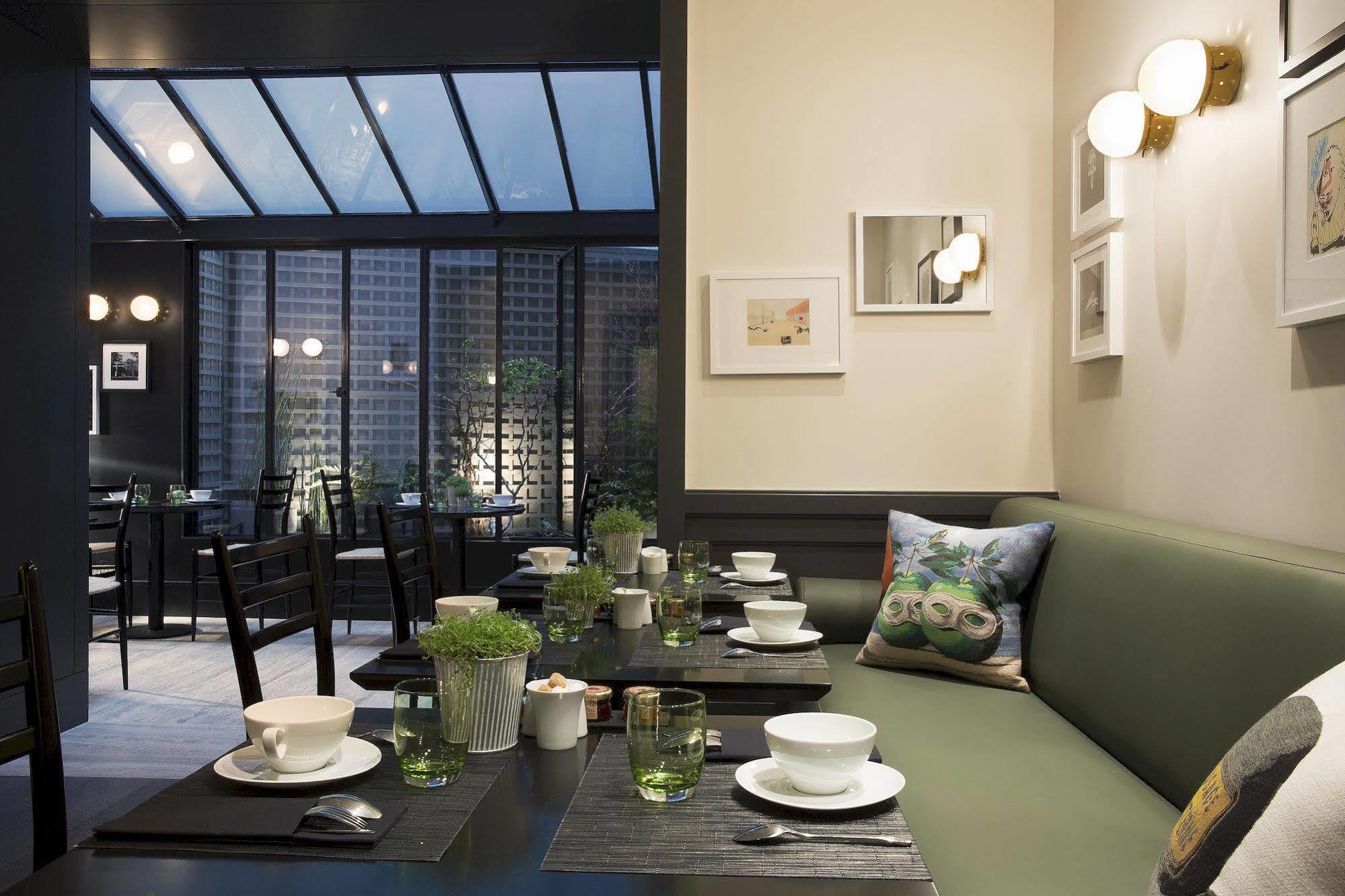 Hotel Le Marianne Paris Luaran gambar
